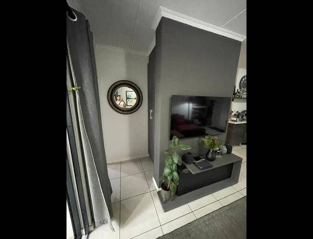 3 BEDROOM PROPERTY TO RENT IN OLIVEDALE